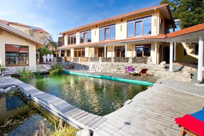 Wellness Natur Resort Gut Edermann Teisendorf Exterior foto